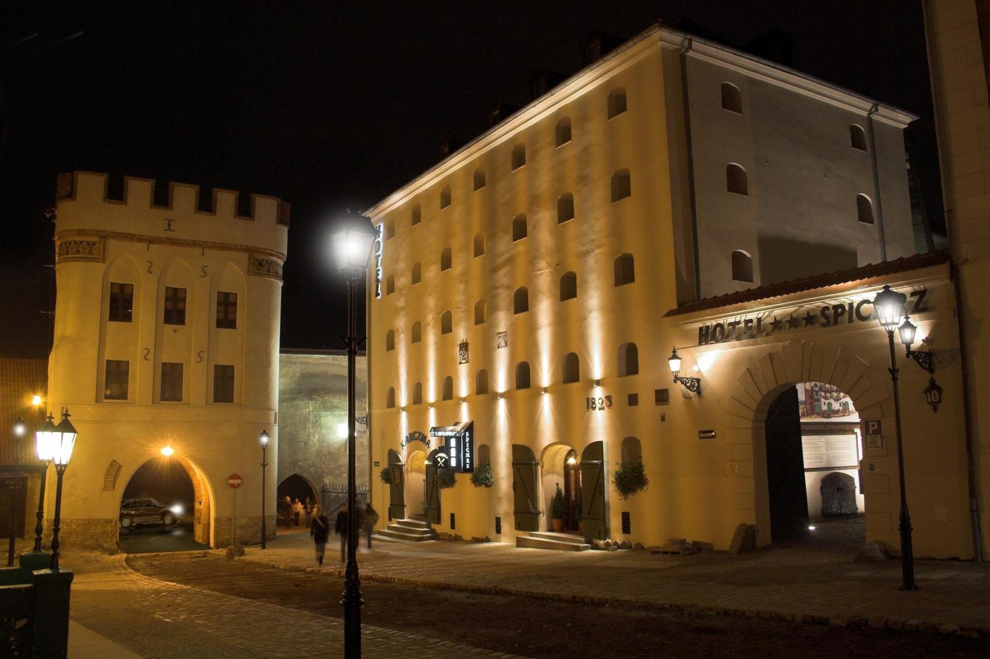 Stary Toruń Hotel Spichrz מראה חיצוני תמונה